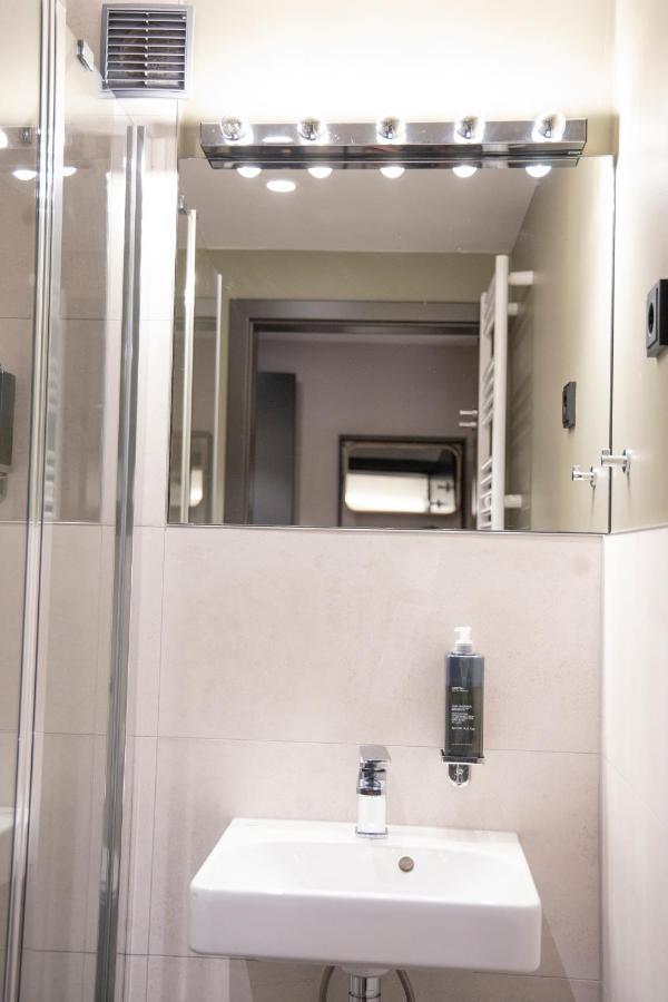 Munich Rooms Hotel エクステリア 写真